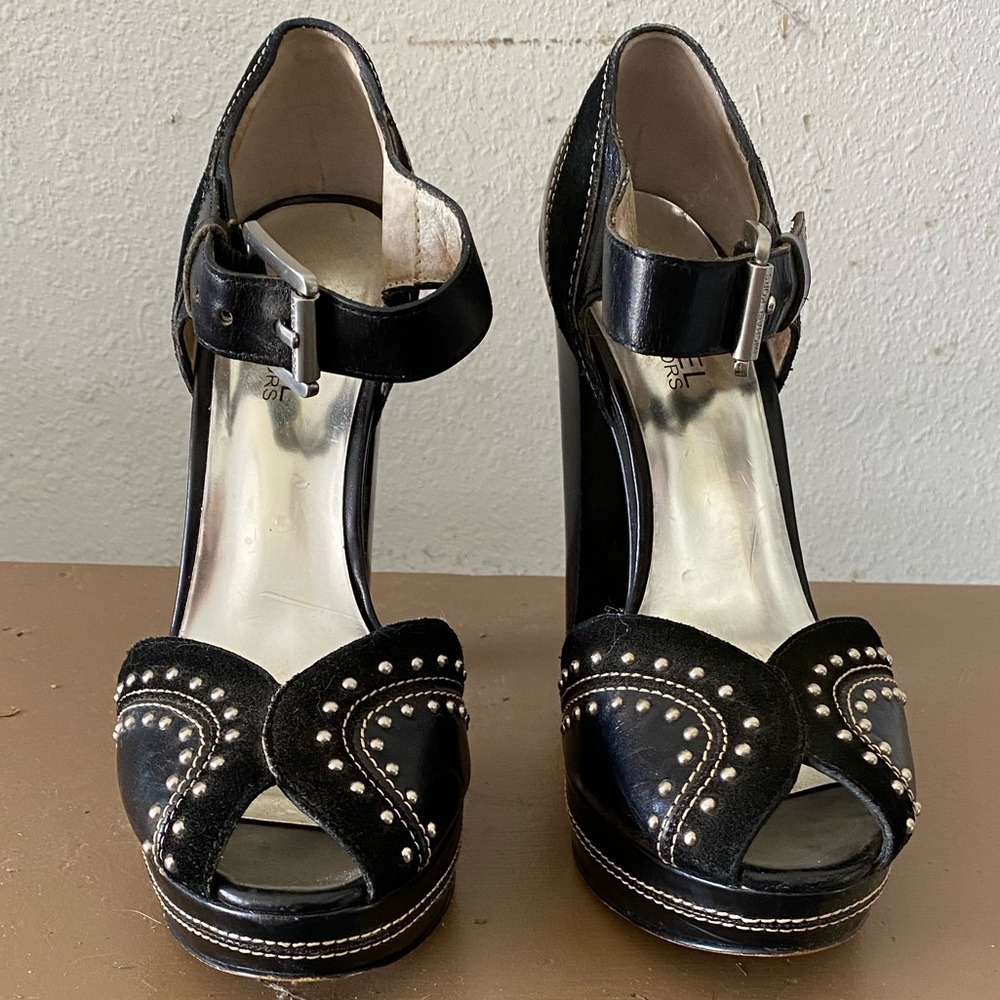 Michael Kors Astor Quarter Strappy Platform Heels Women's Black Silver Studs 6.5